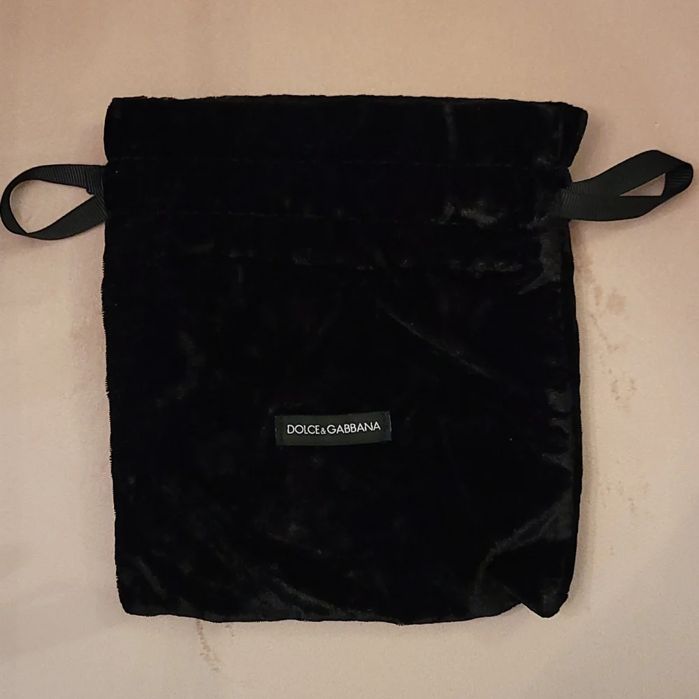 Dolce & Gabbana Velvet Pouch - Picture 2 of 5